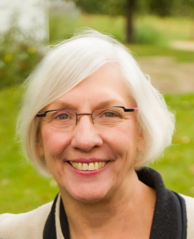 More about Renee Image